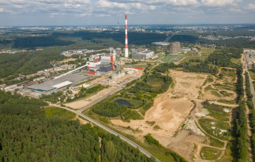 Vilniaus kogeneracinė jėgainė paskelbė tolesniam perdirbimui netinkamų pakuočių atliekų tvarkymo...