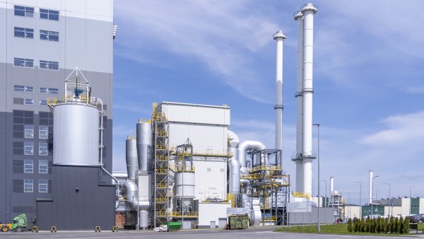 Šildymo sezonas sostinėje: kaip Vilniaus kogeneracinė jėgainė gamina šilumą? 
